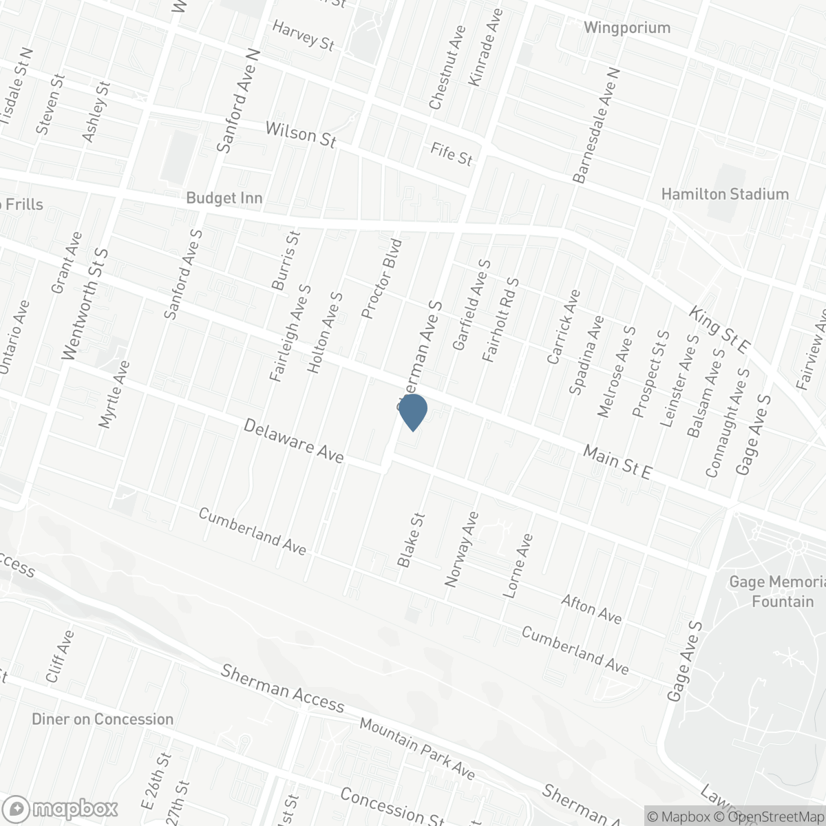 137 SHERMAN AVENUE S, Hamilton, Ontario L8M 2R1